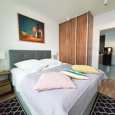 Capital - Towarowa Poznań