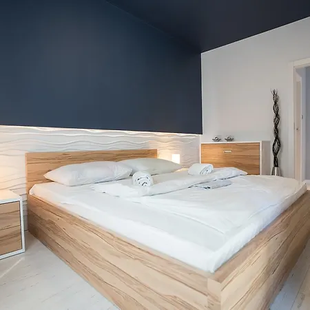 Capital - Towarowa Poznań