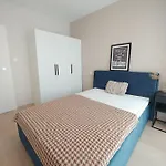 Capital - Towarowa Apartment