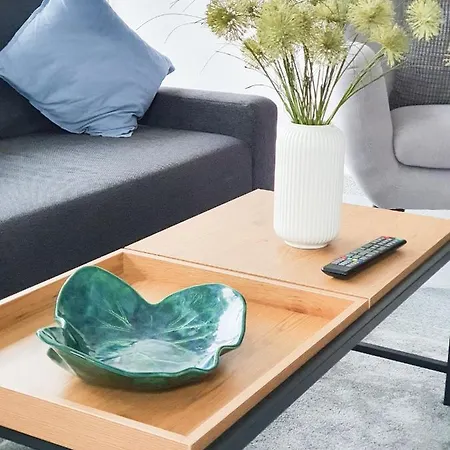 Capital - Towarowa * 포즈난