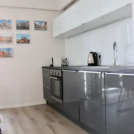 Capital - Towarowa 아파트