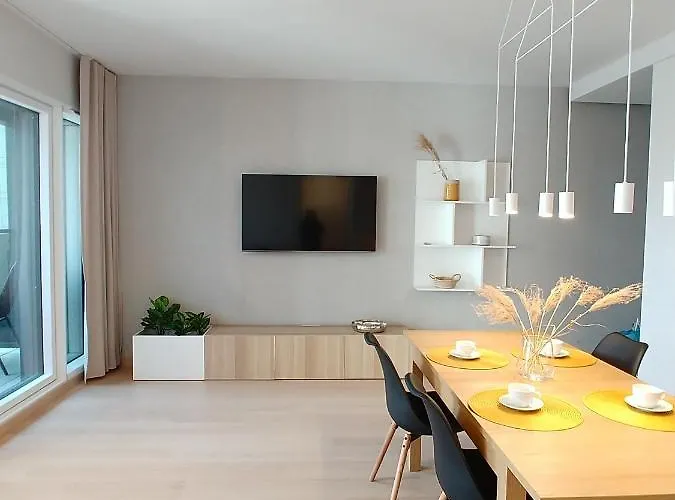 Capital - Towarowa Apartment *