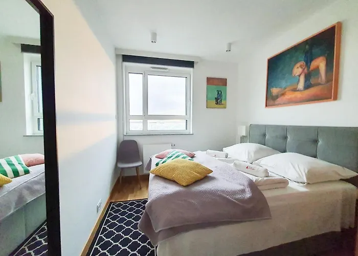 Capital - Towarowa Apartamento