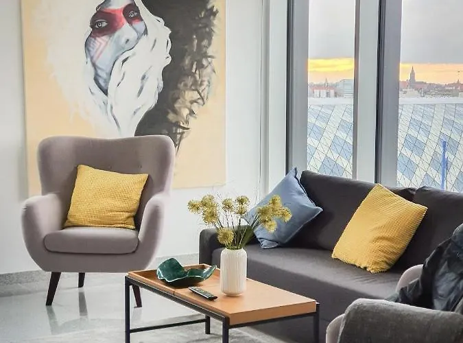 Capital - Towarowa Poznan